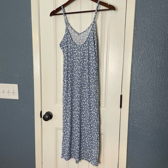 Floral Nightgown - Picture 3 of 6